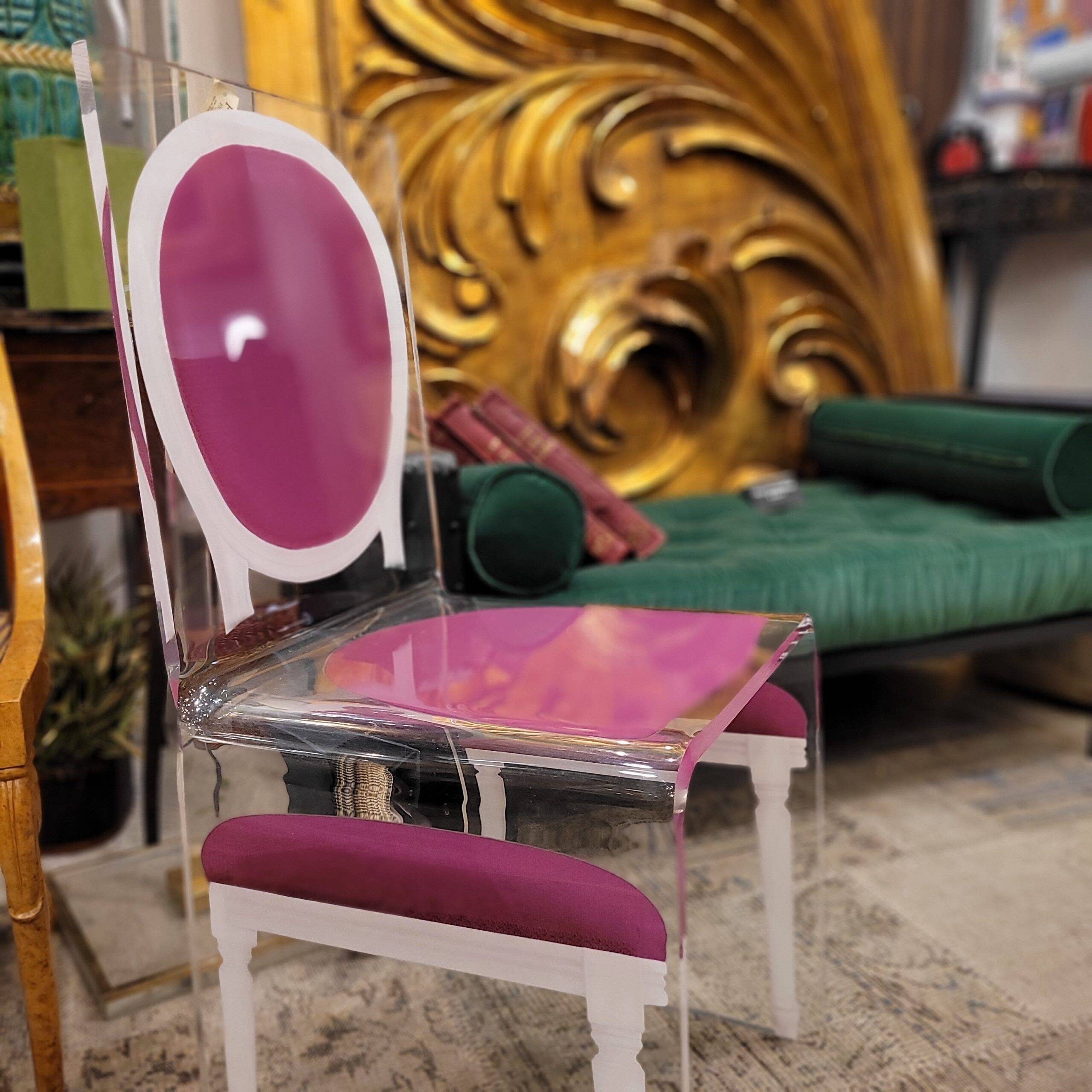 Pair of chairs “Ghost”, JC de Castelbajac for Acrila, Vidrio acrílico, after Philippe Starck – Fra