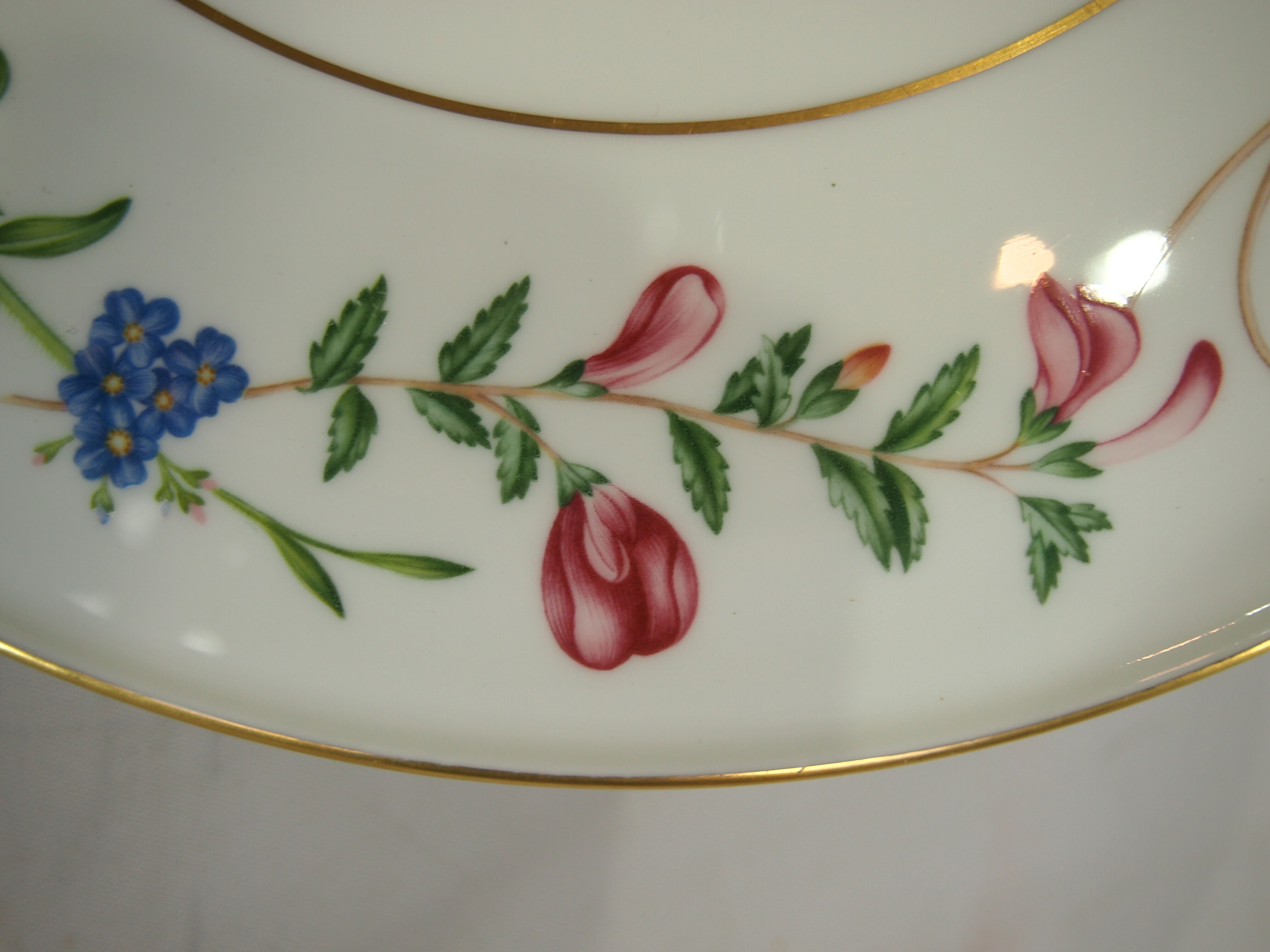 Cake dish Arcadia Royal Worcester fine bone porcelain