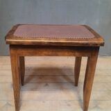 Adjustable height piano stool