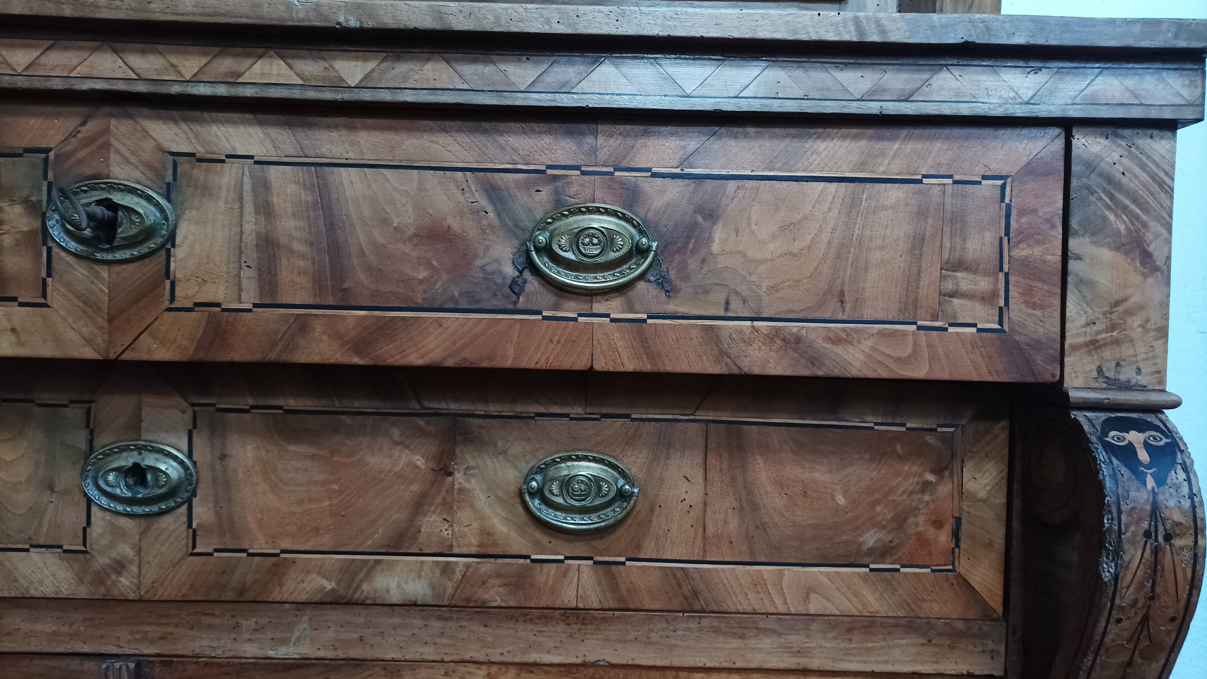 Biedermeier period sideboard in precious wood and ebony marquetry