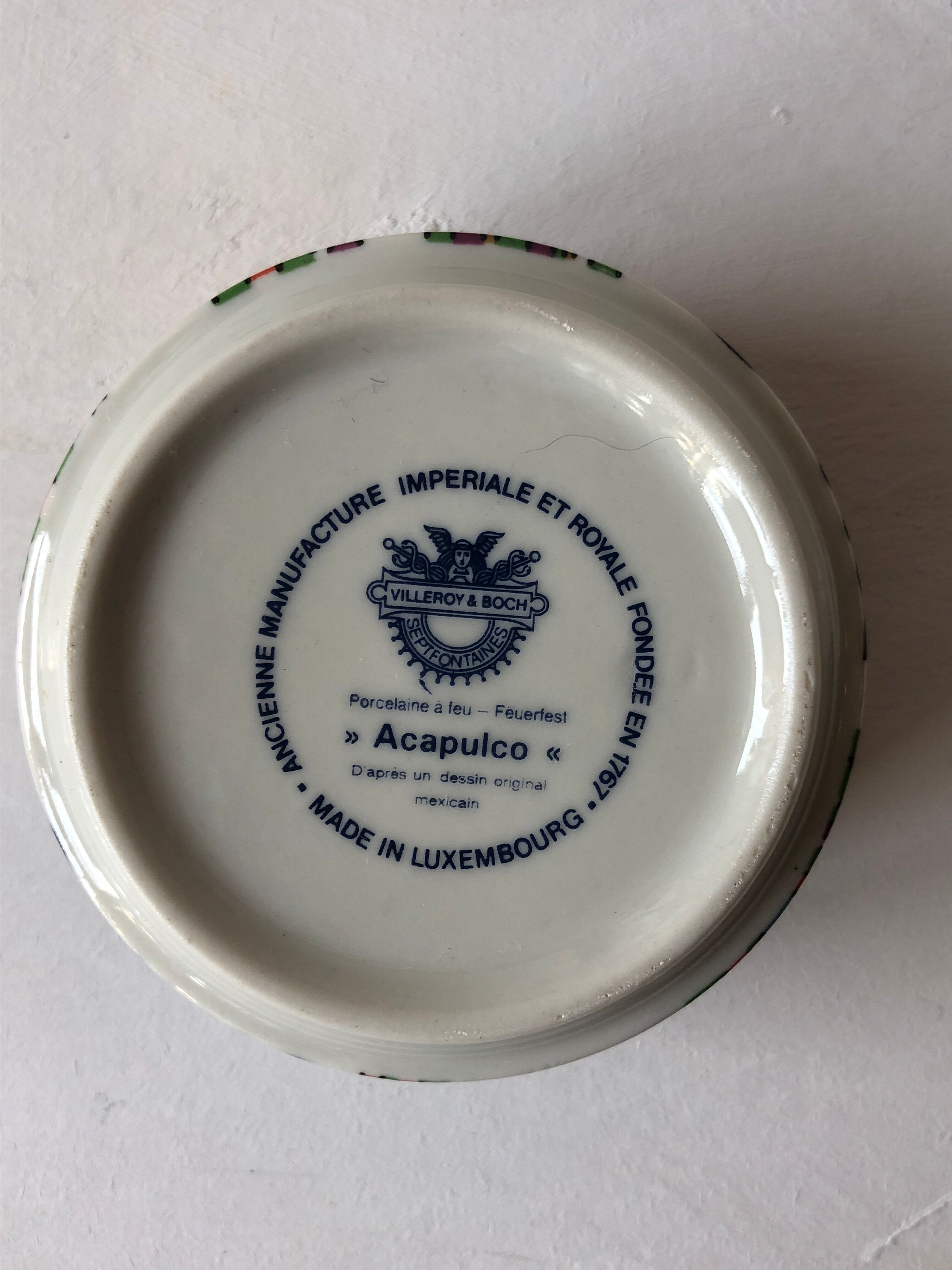 Pot with lid in porcelain "Acapulco".