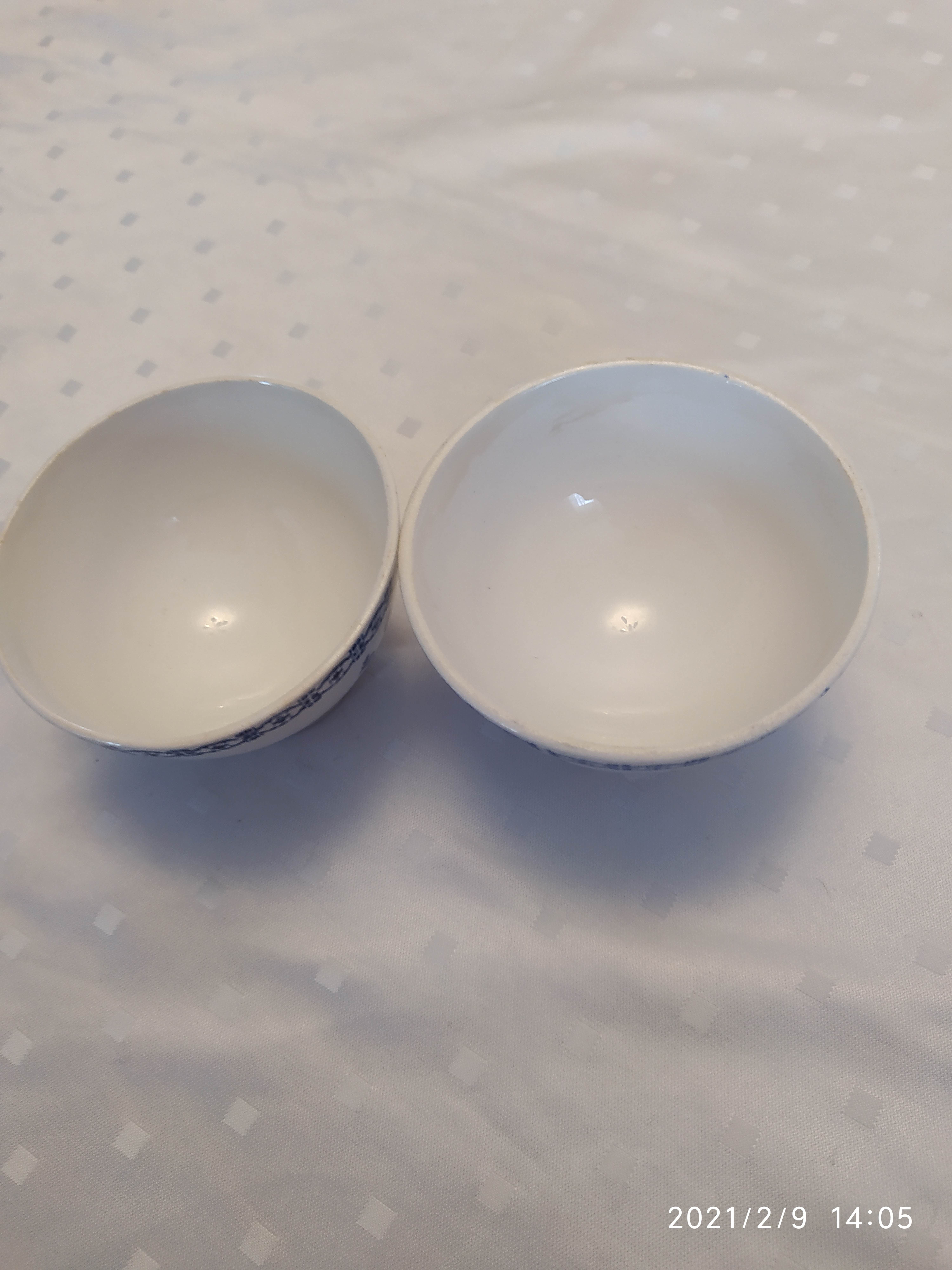 Lot de 2 coupelles faïence de Giens