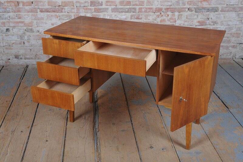 Mid-Century Modern Writing Desk in Walnut, Czech, 1950