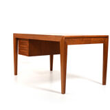 Rare bureau en teck danois des années 1950 extensible jusqu’à 230 cm