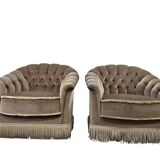 Set of 2 vintage armchairs / chairs / seats with fringes.