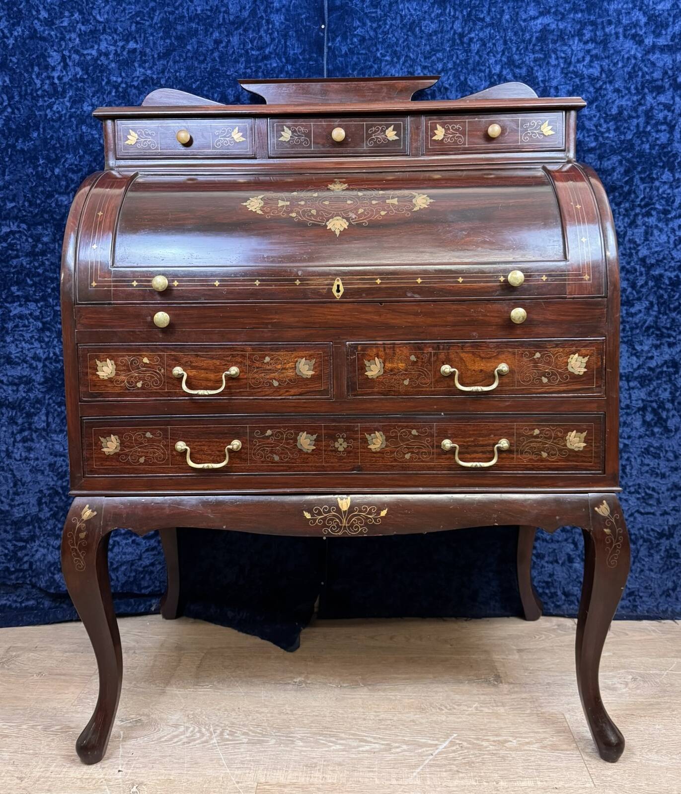 Cylinder desk in mahogany and inlaid marquetry circa 1900