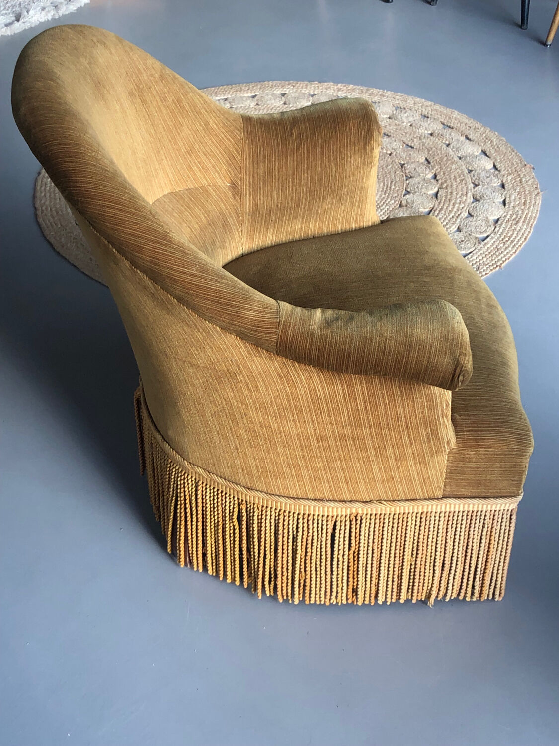 Pair of bronze toad armchair