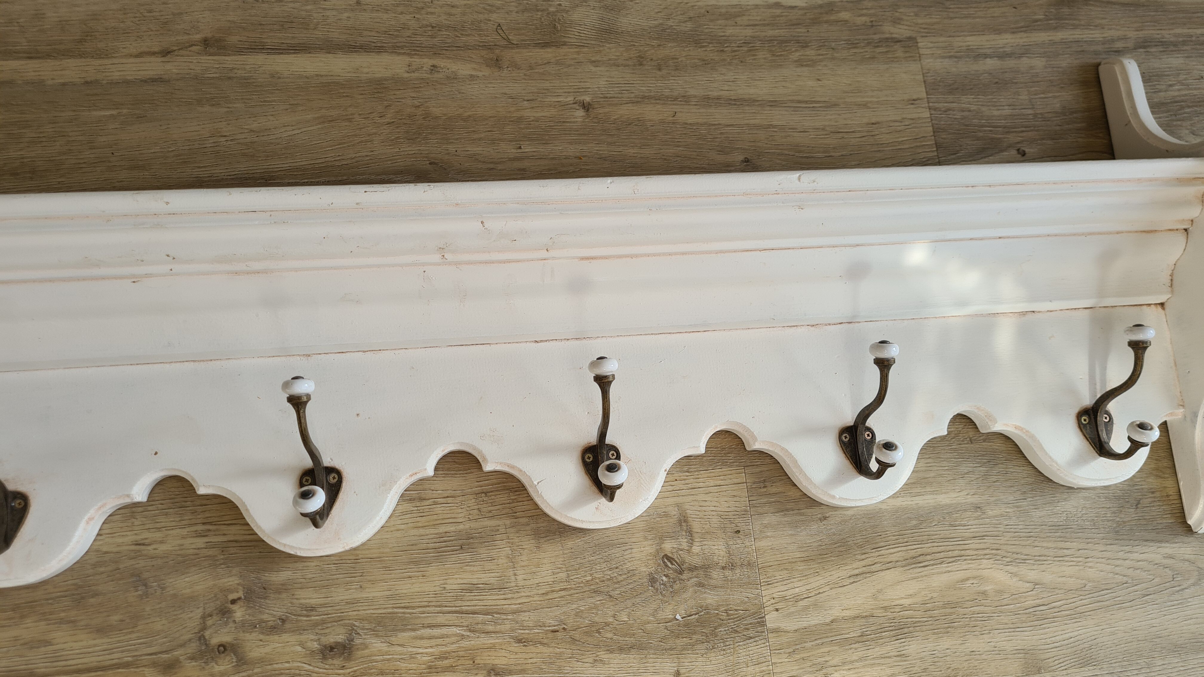 Old wall coat rack / 7 hooks / molding / baroque / white