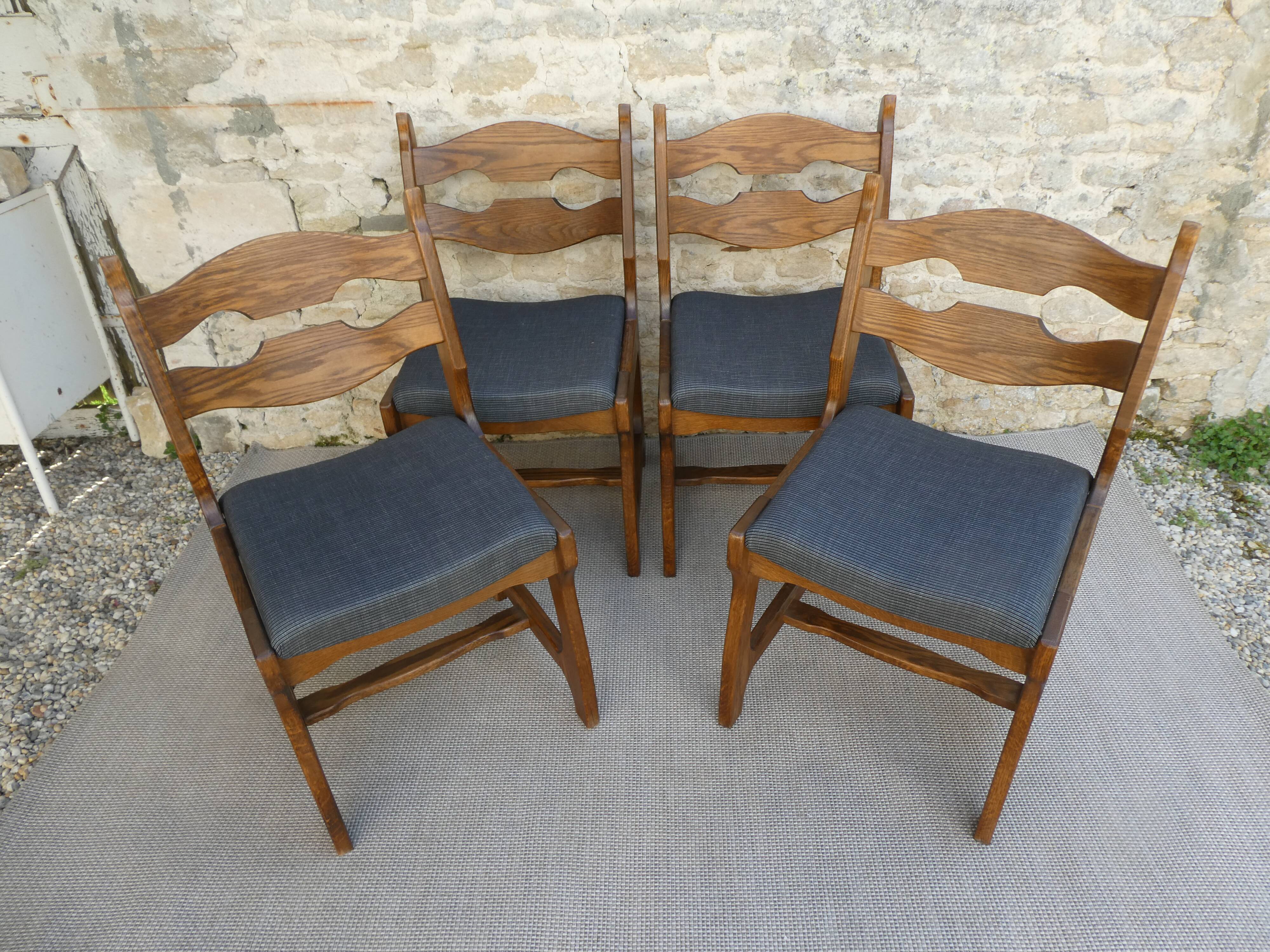 4 chairs in solid wood from Guillerme and Chambron