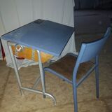 Children's desk