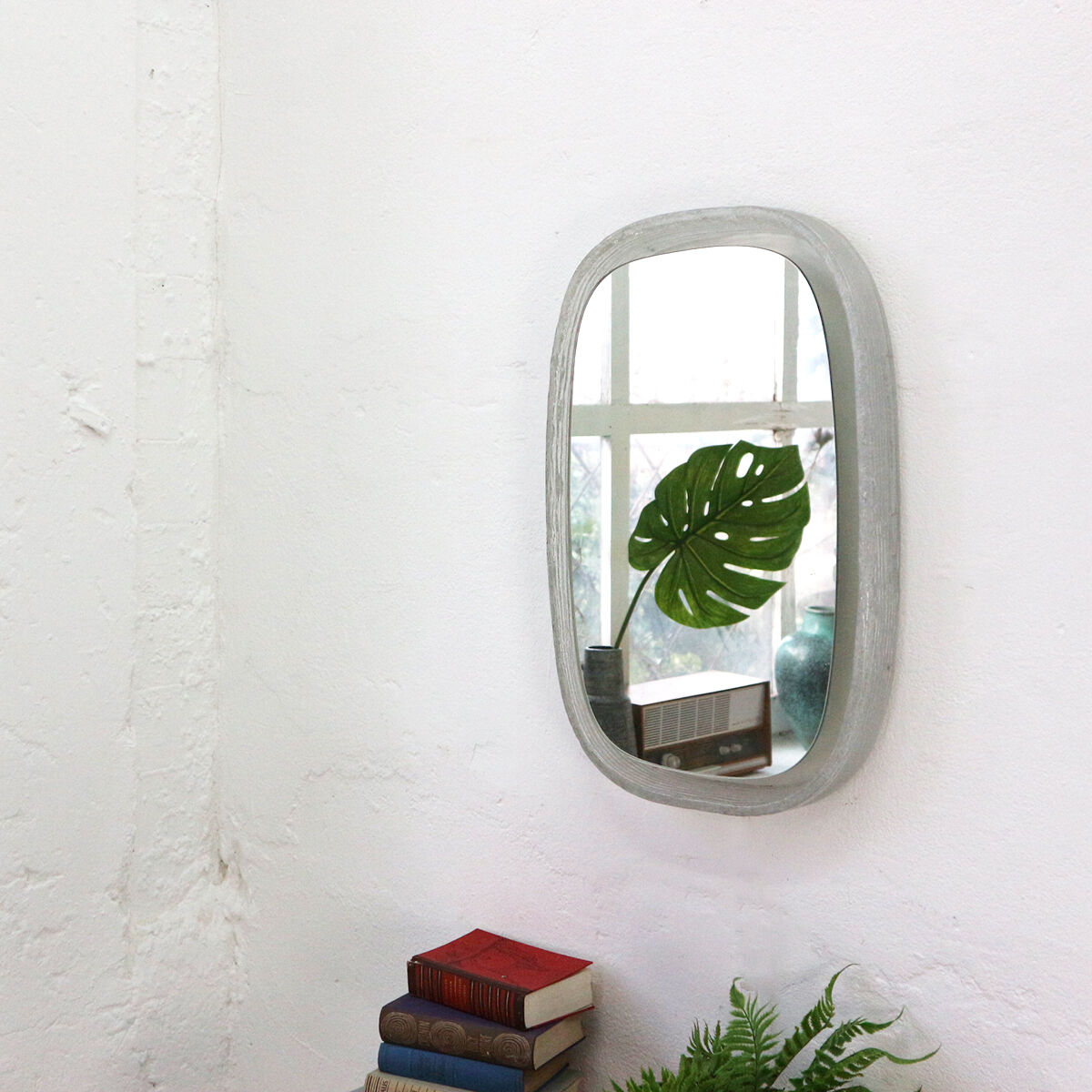 Miroir rétro éclairé 70 - 42x65cm