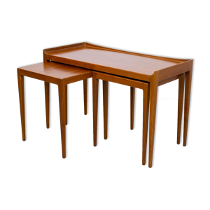 tables gigognes par Kurt