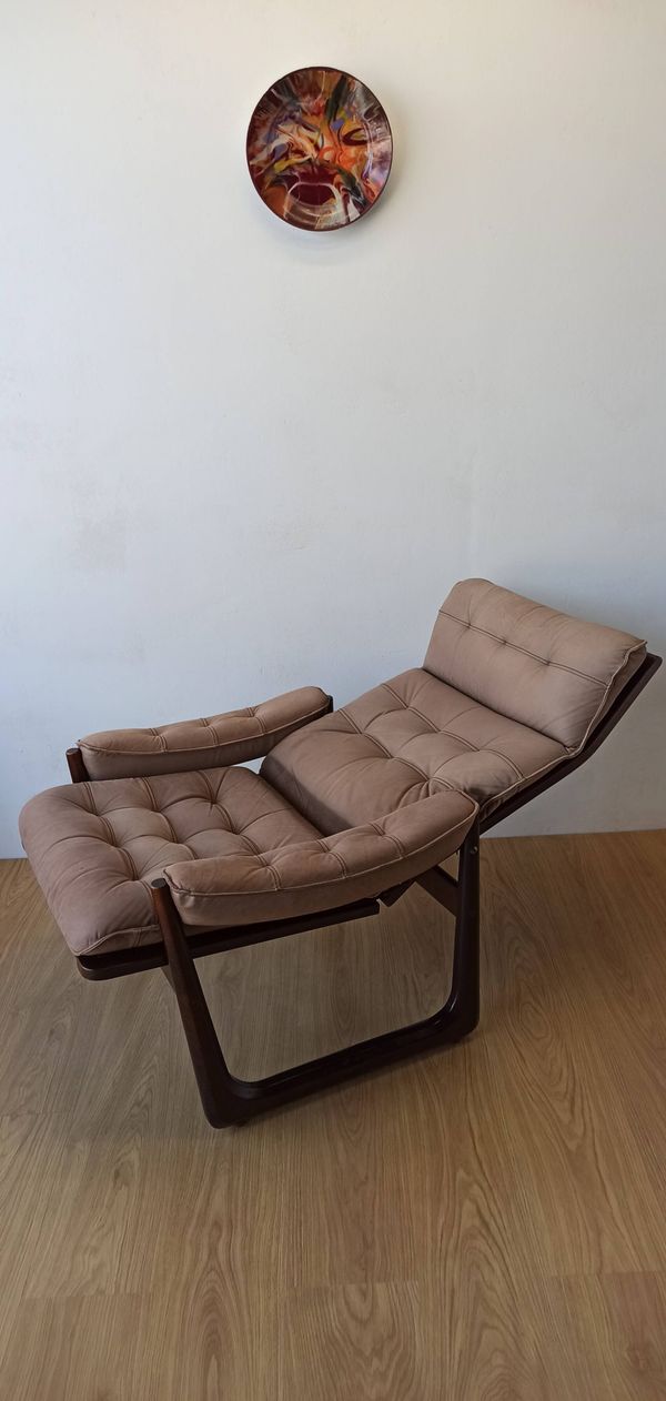 Fauteuil en cuir Genega Møbler, Danemark, années 1960.