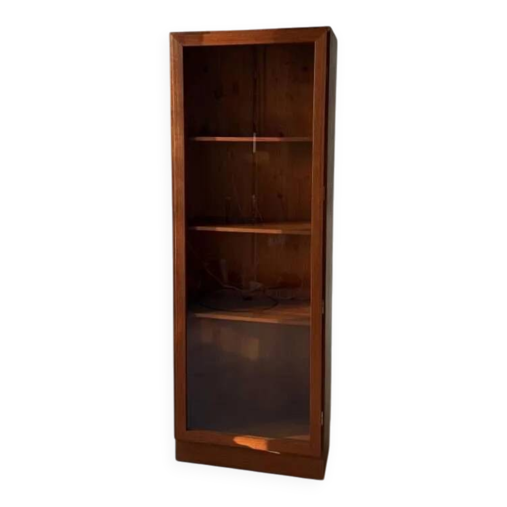 Teak display cabinet Omann Jun Danish design from the 1960s.