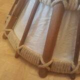 Suspension in wood and vintage rope