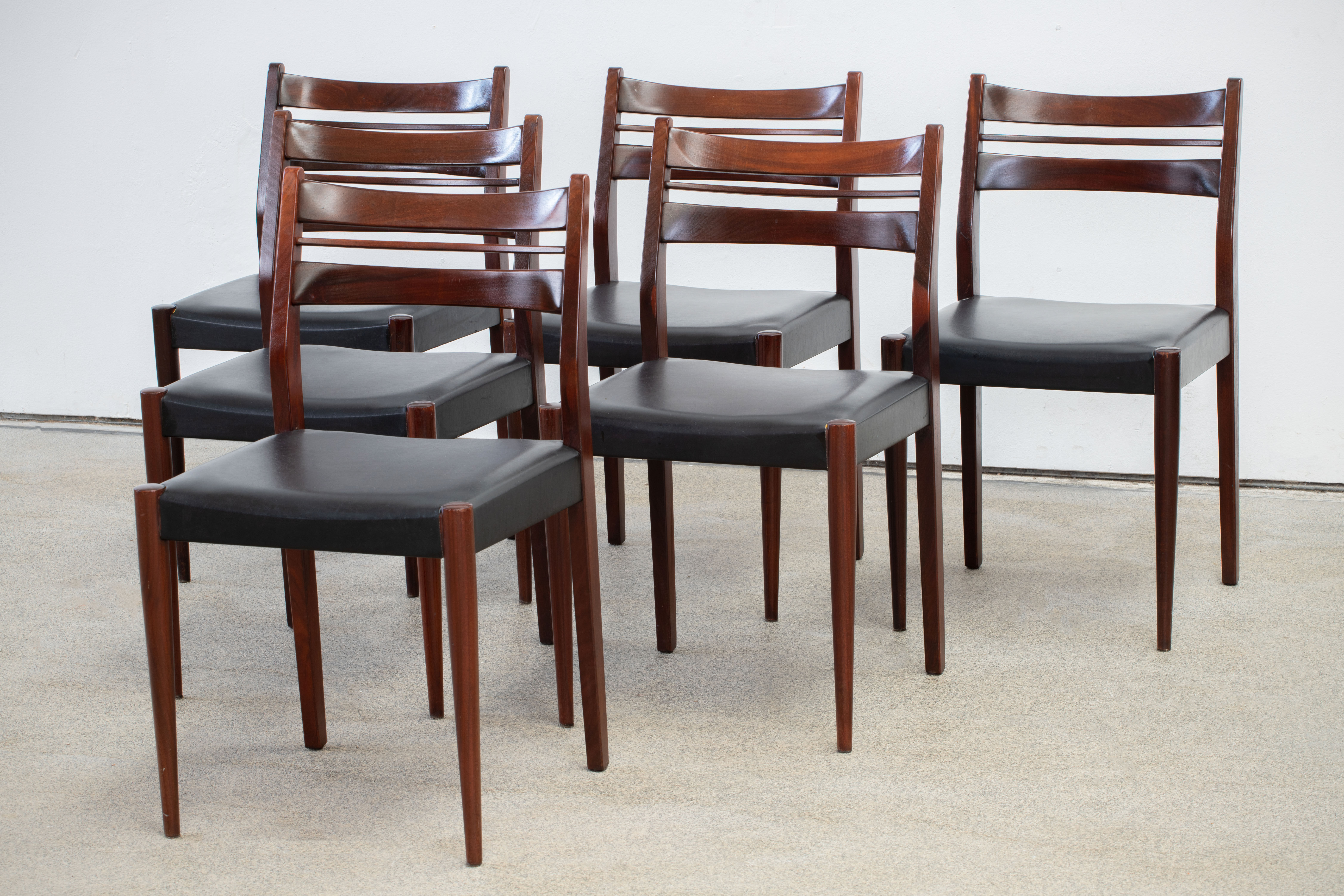 6 vintage Scandinavian rosewood chairs - 1960