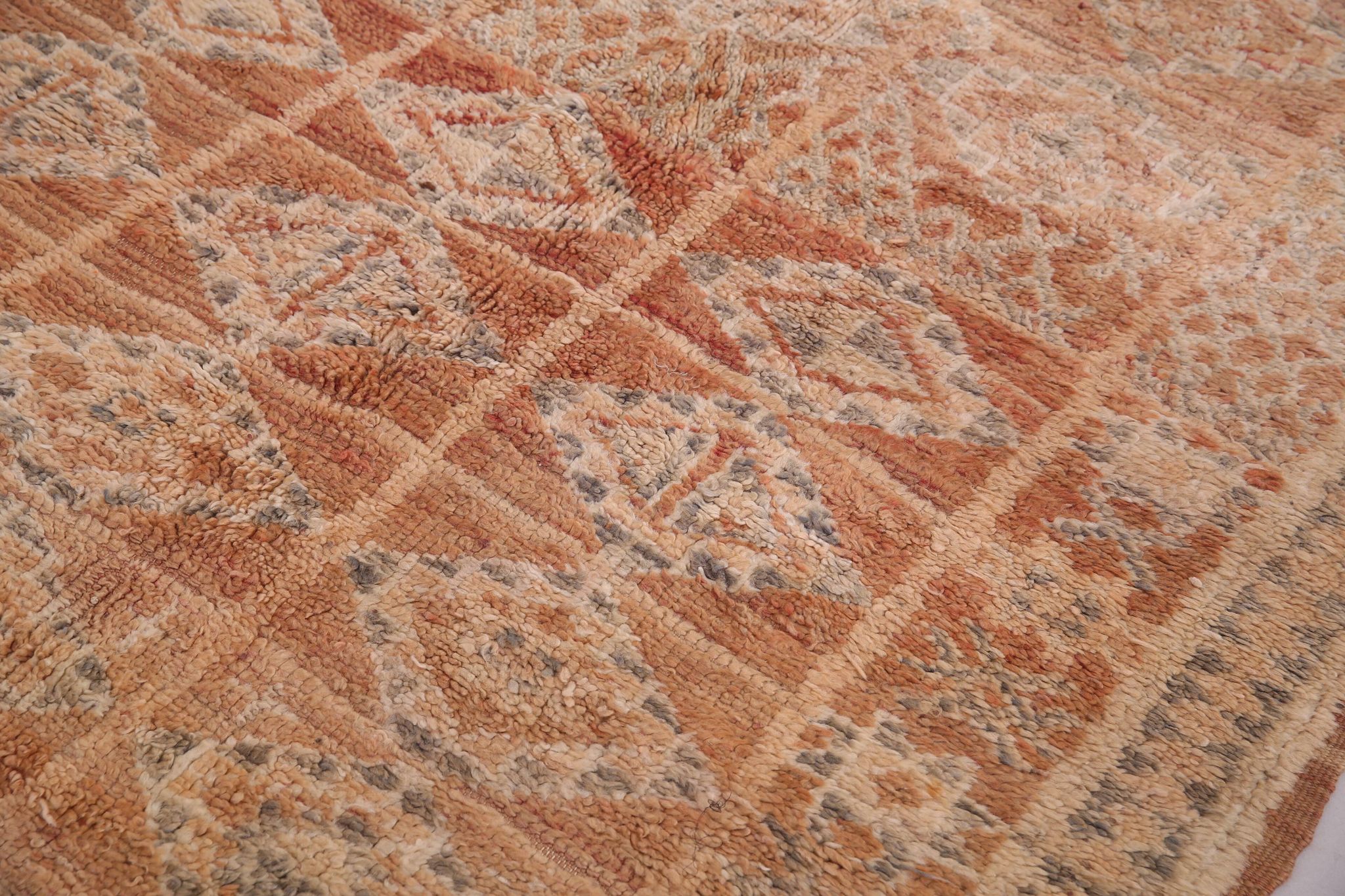 Peach Vintage Moroccan Rug 164 x 376 cm - Berber Wool Rug - Handmade Rug