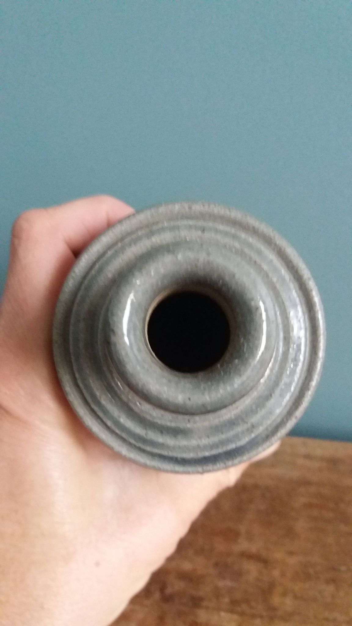 Vase soliflore bouteille en grès décor herbier