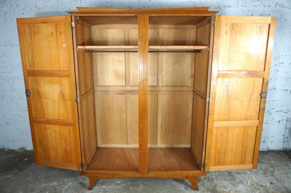 Vintage two-door wardrobe from the 50s, easy to assemble