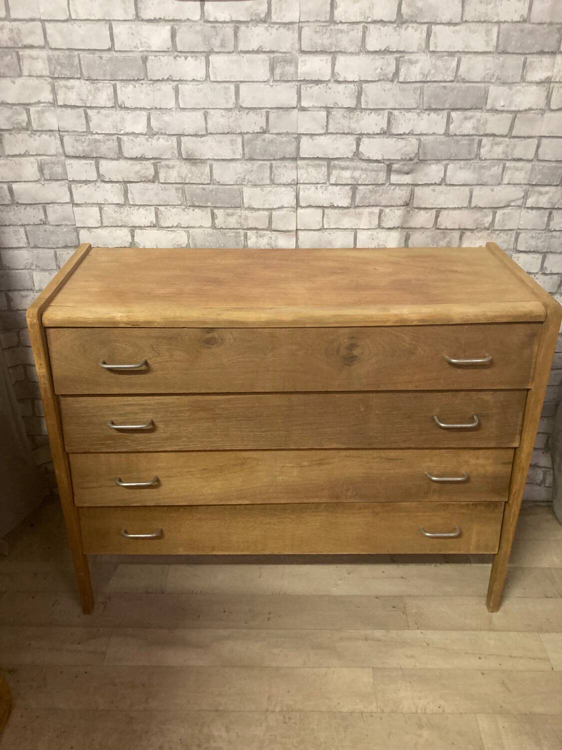 Vintage chest of drawers