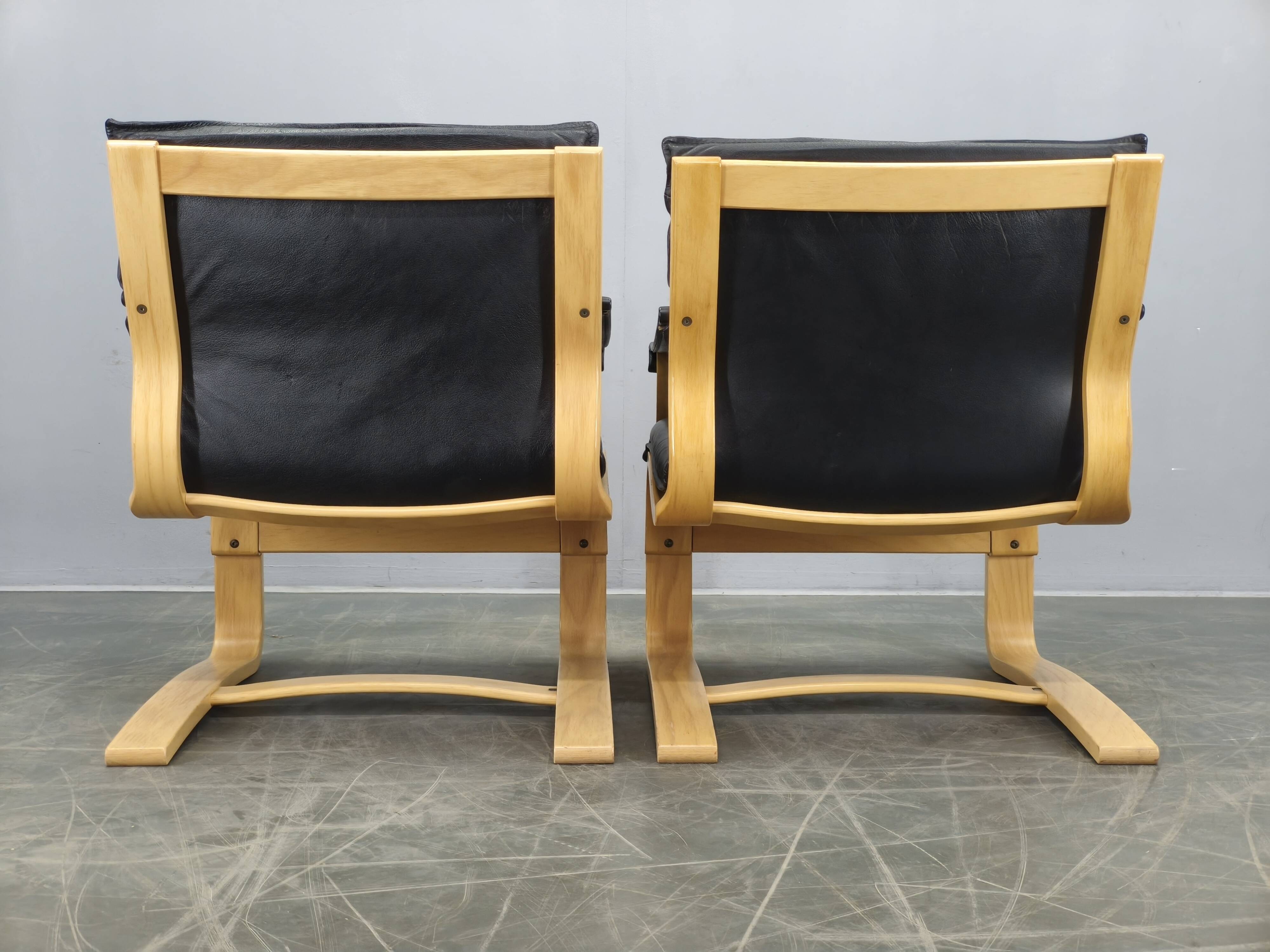 Pair of Leather Lounge Chairs by Åke Fribytter for Nelo Kroken 1960s