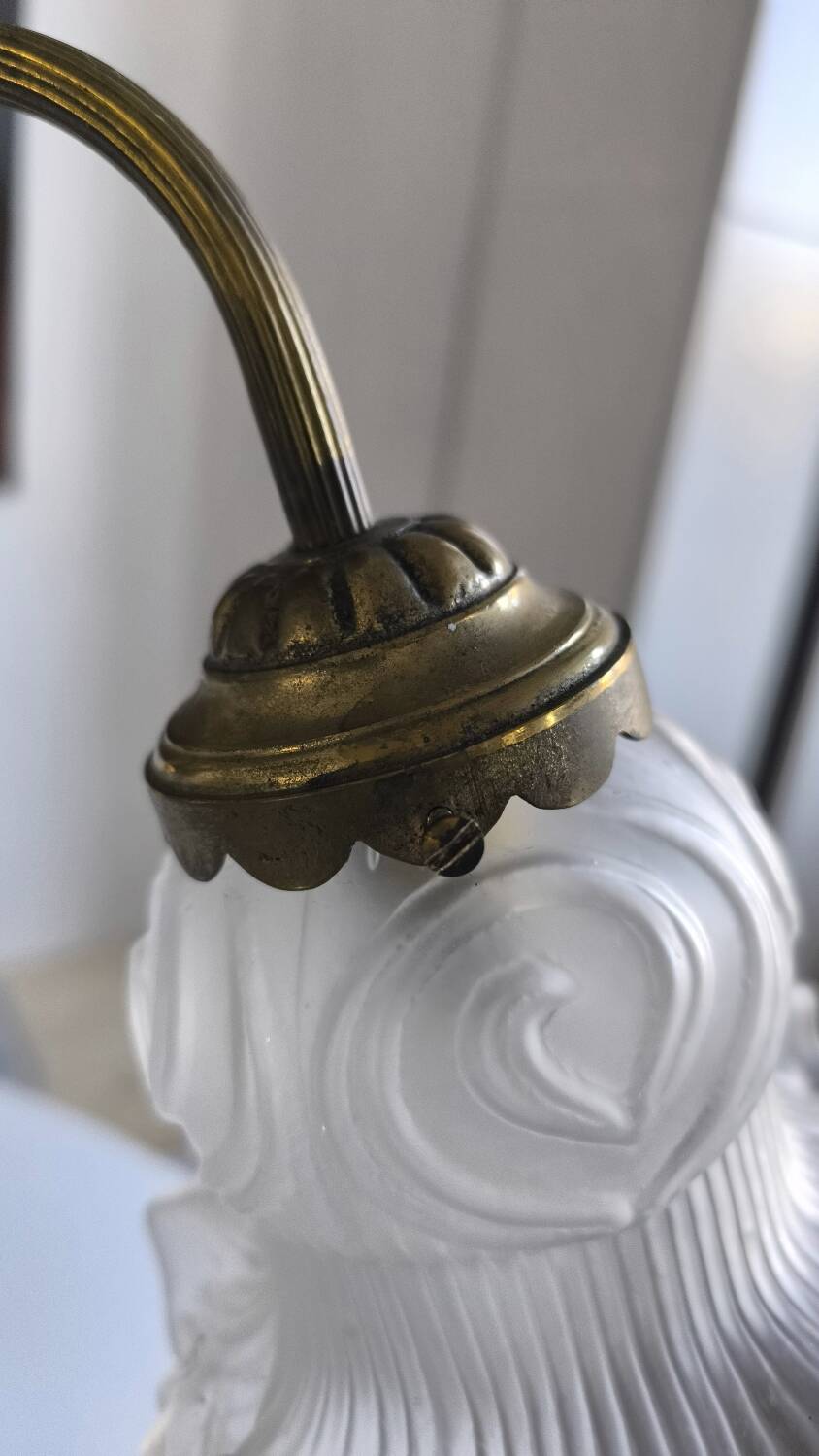 Art Deco bronze and frosted glass tulip lamp