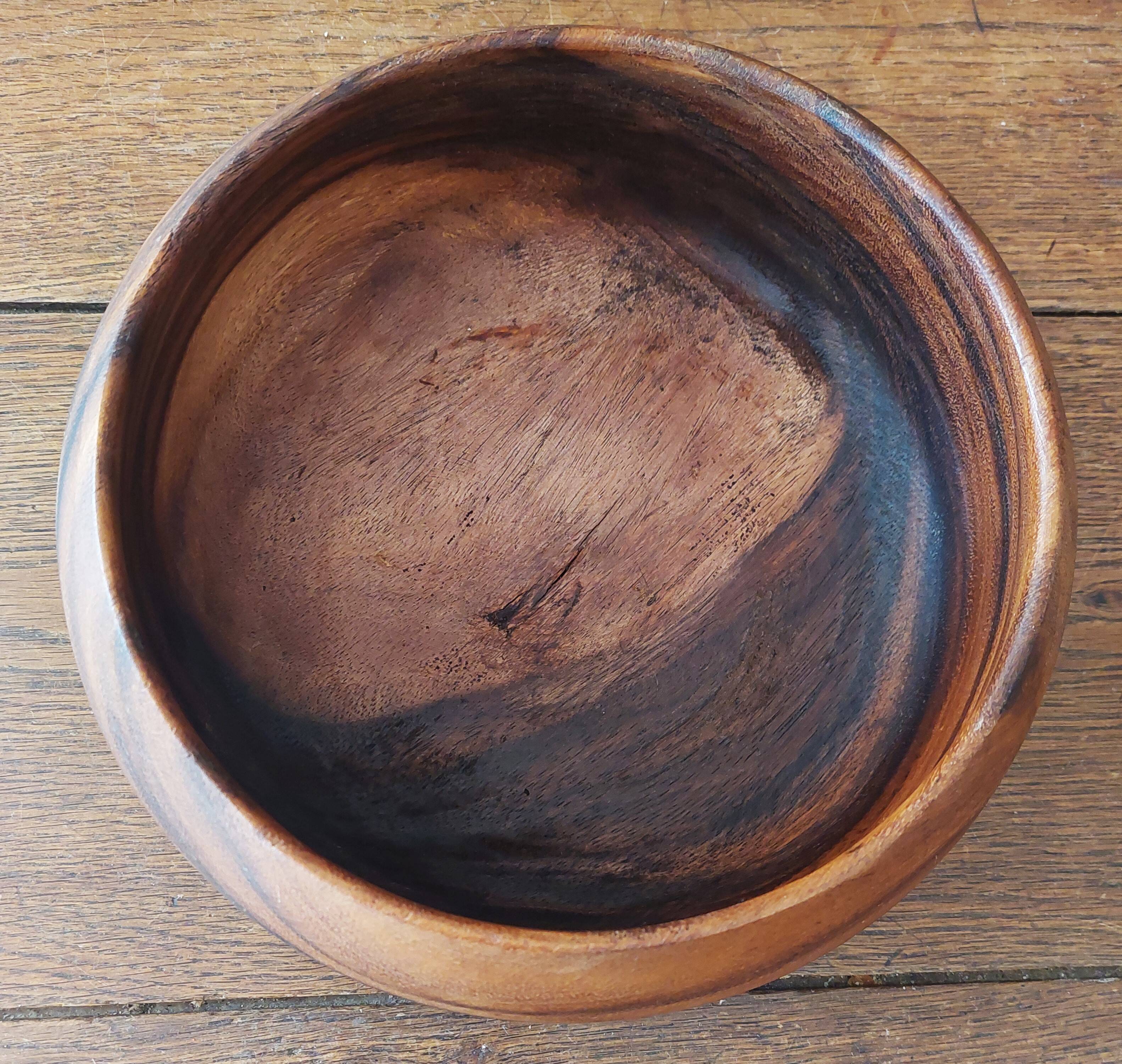 Vintage wooden fruit bowl