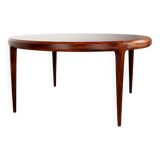Danish round rosewood coffee table model 283 by Johannes Andersen.