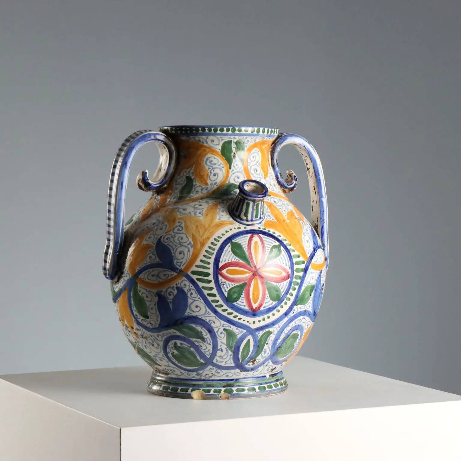 Ancient amphora in hand-painted majolica, Italy, 20th century