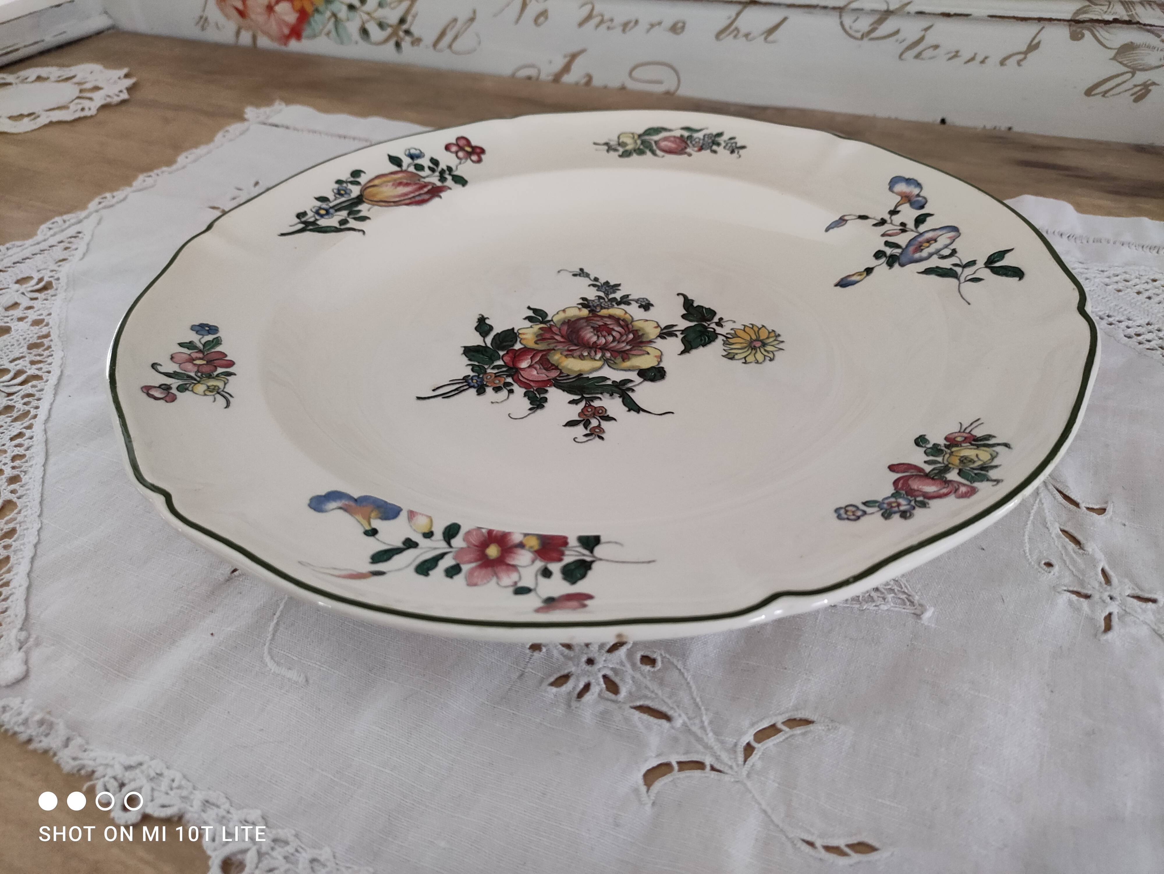Large hollow round dish Villeroy and Boch model Mettlach