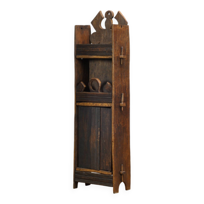 Cabinet d'art populaire roumain, vers 1950