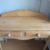 Bureau anglais en pin