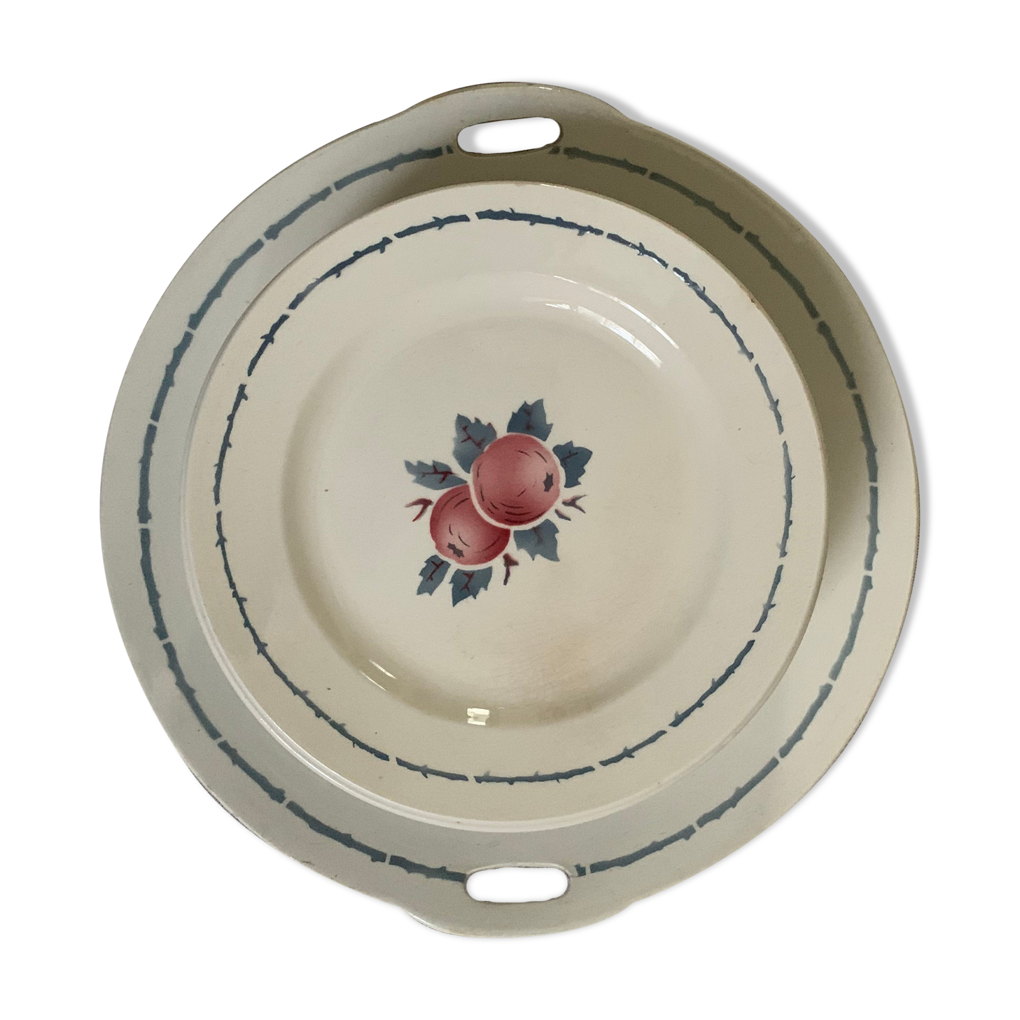 Flat and 8 dessert plates