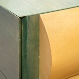 Cassettiera architettonica postmoderna in natural wood and wood tinto all'anilina, anni '80