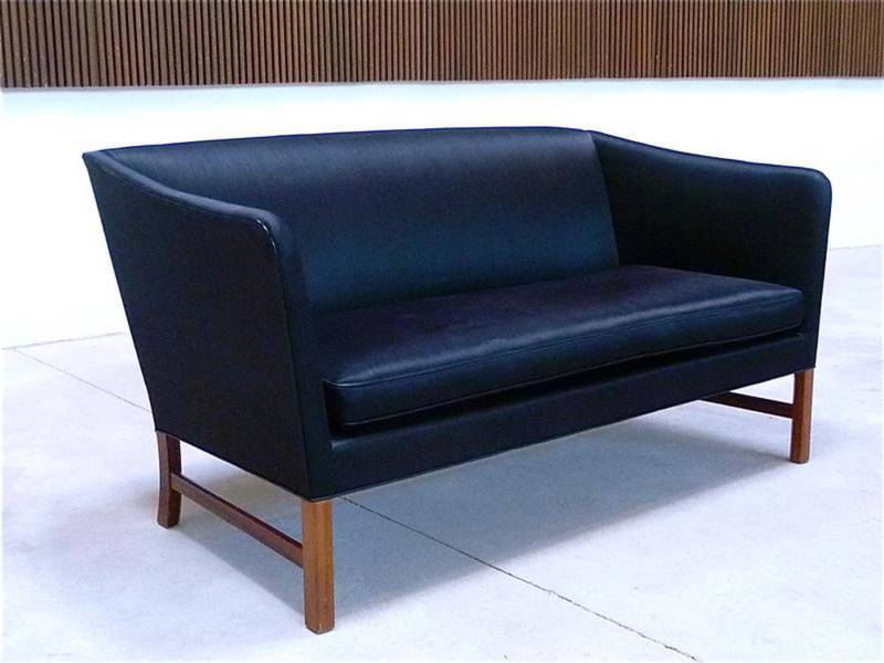 Canapé deux places danois classique par Ole Wanscher pour AJ Iversen, années 1960