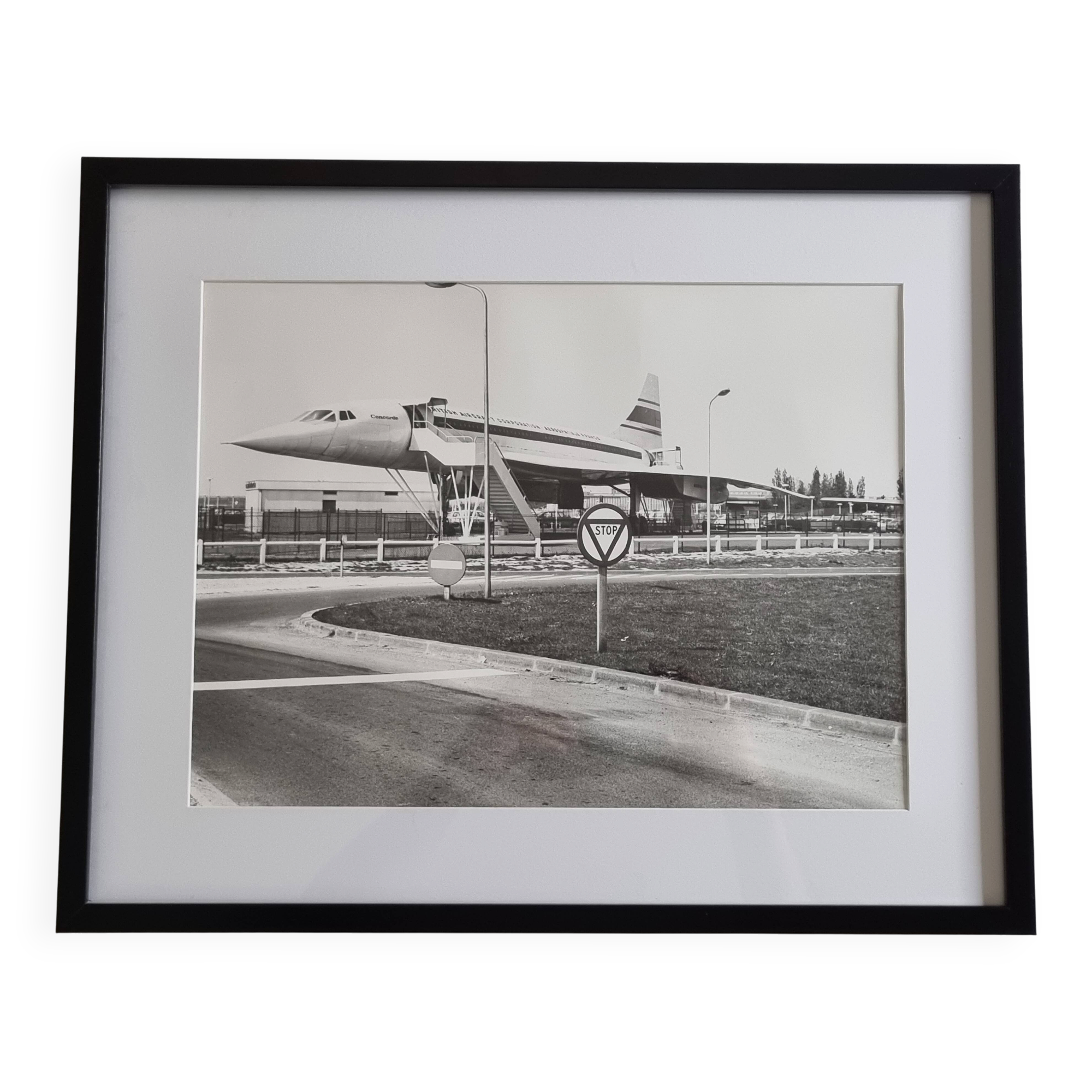 Photographie Concorde Bac Aérospatiale France vintage encadrée 53x43 cm