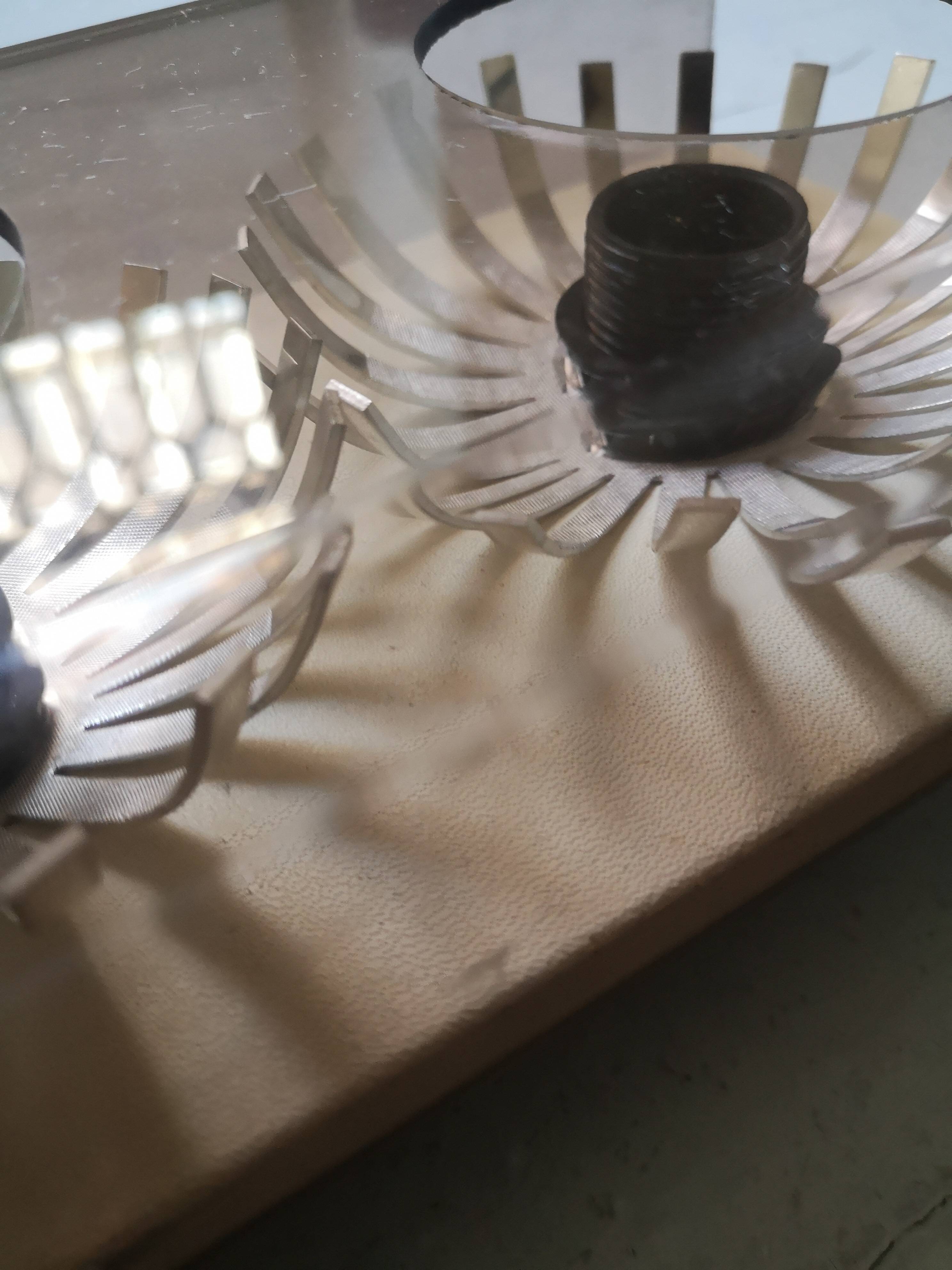 Chromed metal and plexiglass 3-lamp wall light, 1970 design