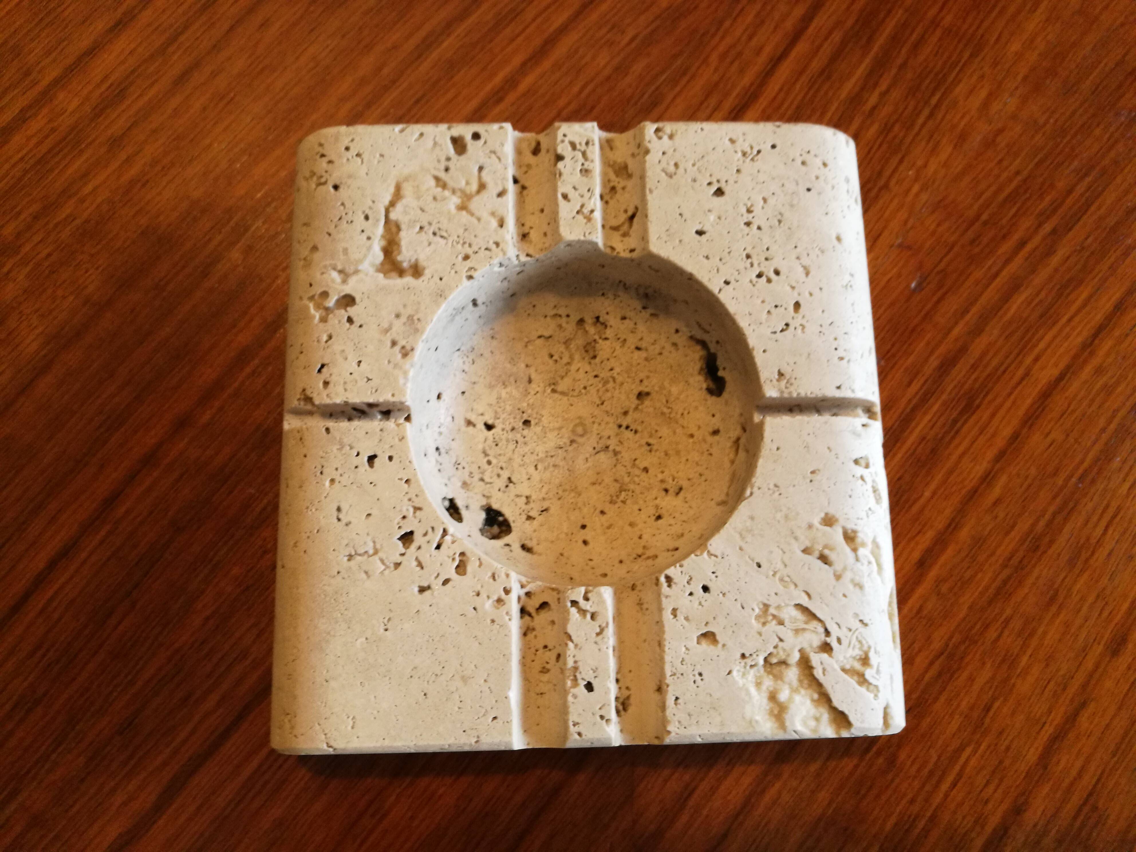 Fratelli Mannelli travertine ashtray