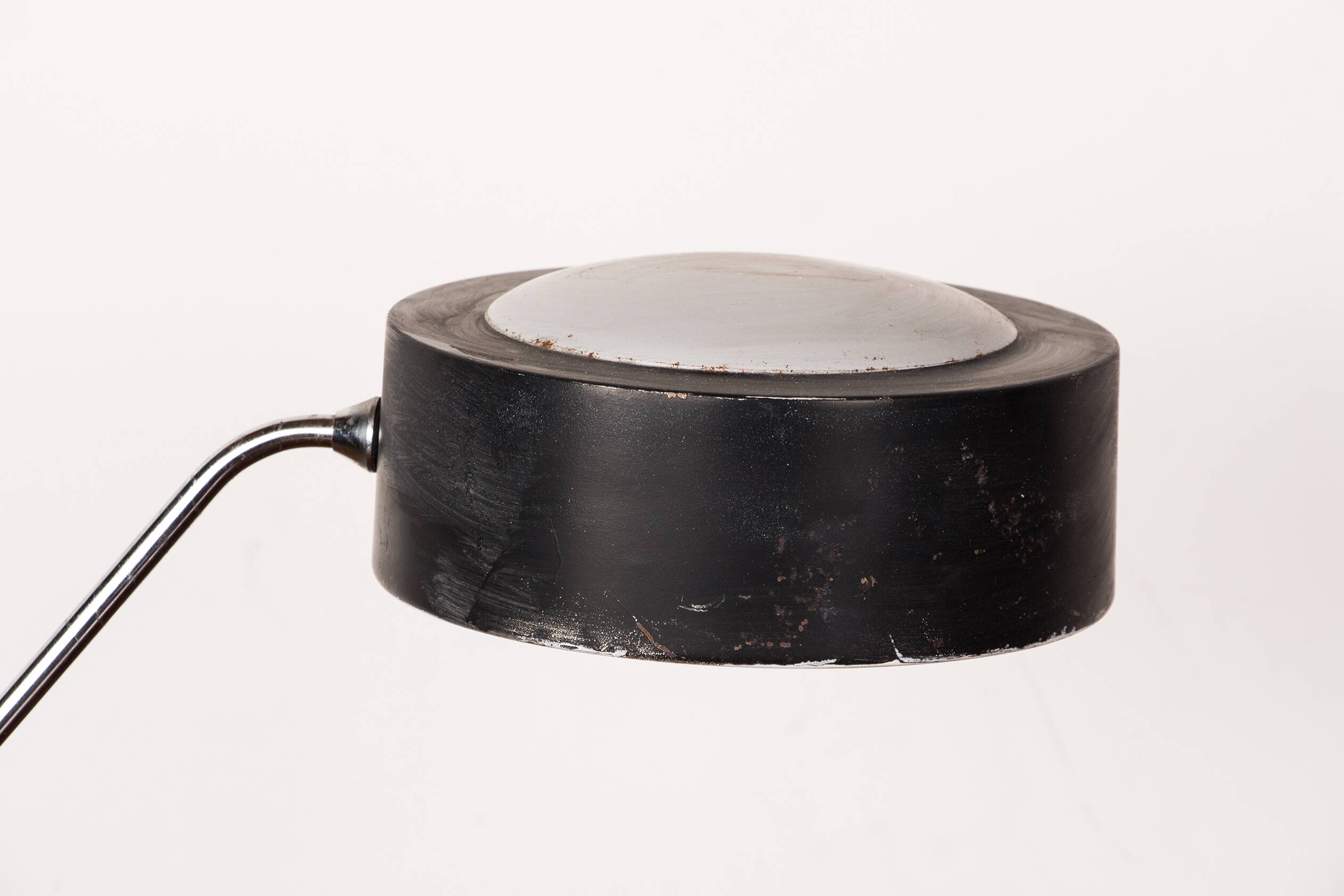 Jumo model 700 desk lamp with articulated arm and adjustable reflector by Charlotte Perriand 1