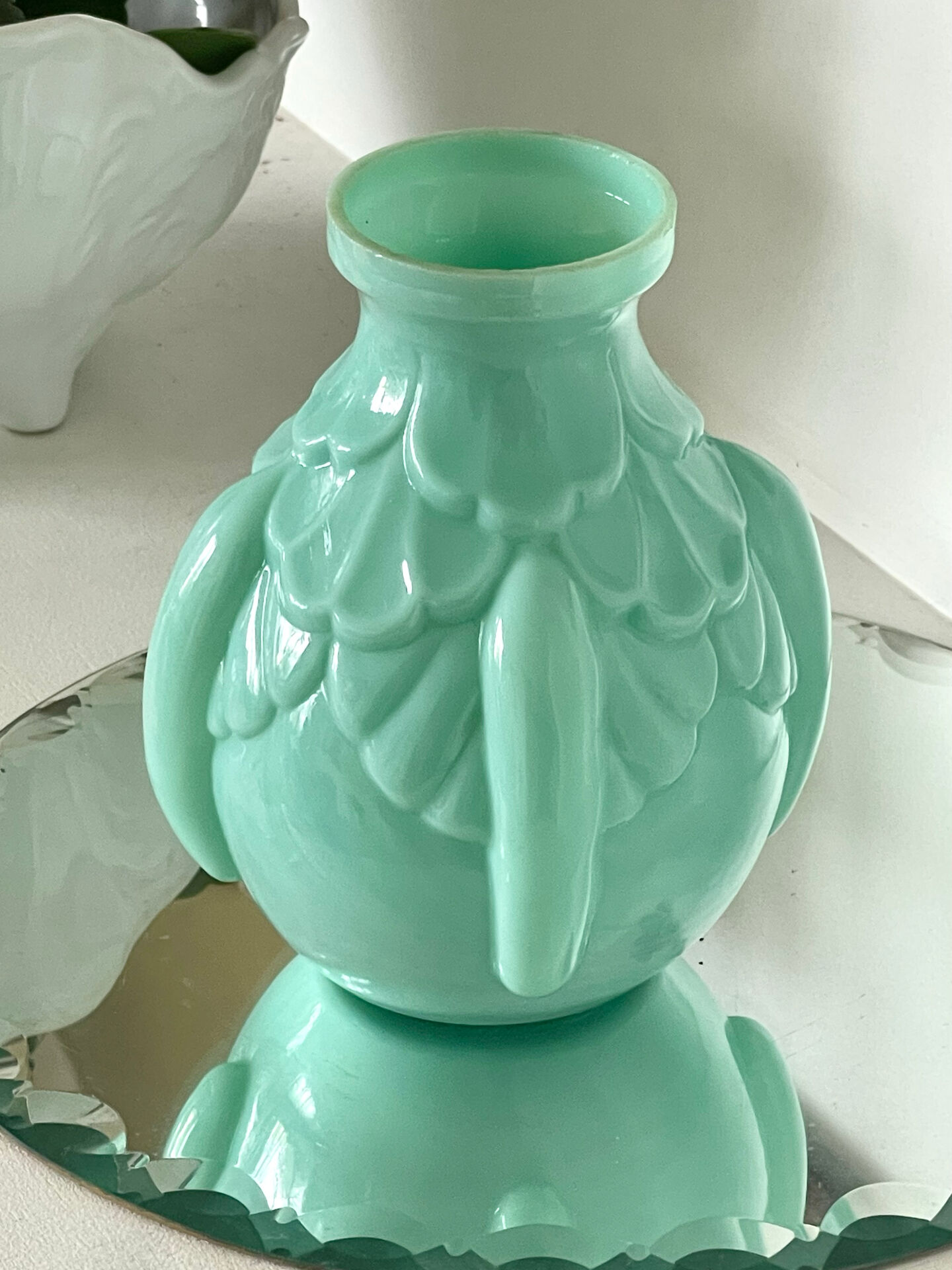 Art Deco vase.