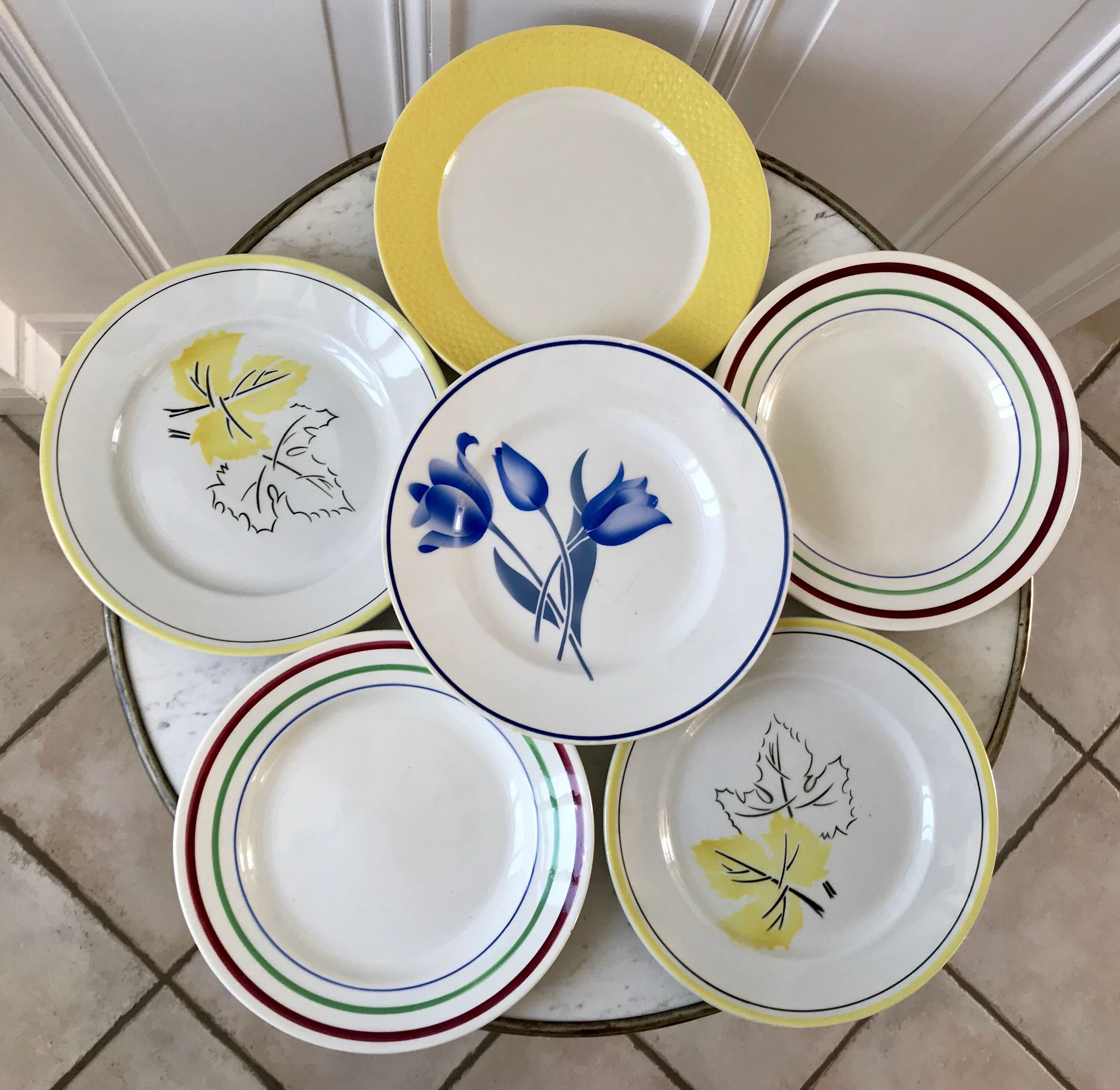 Set of 6 flat plates mismatched Digoin Sarreguemines and Gien years 30-40
