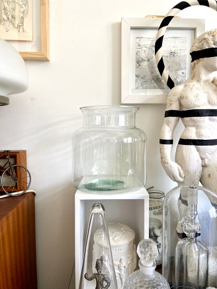 Vase en verre transparent