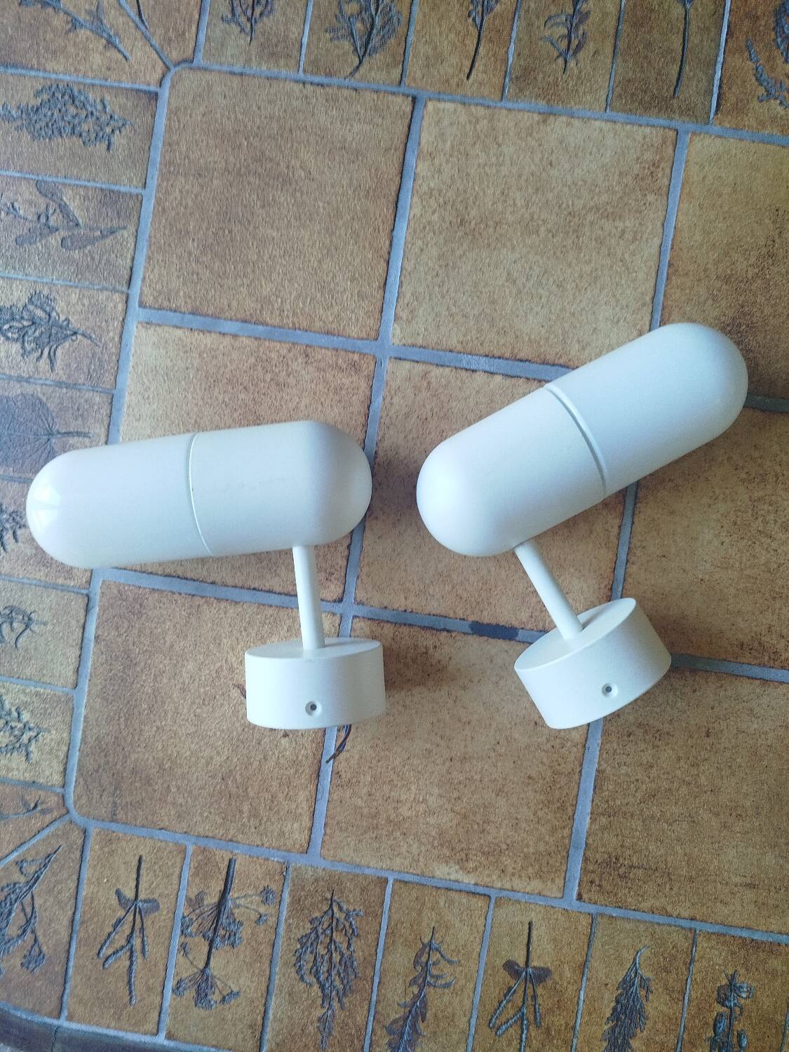 Paire d’appliques ikea östanå – design inma bermudez