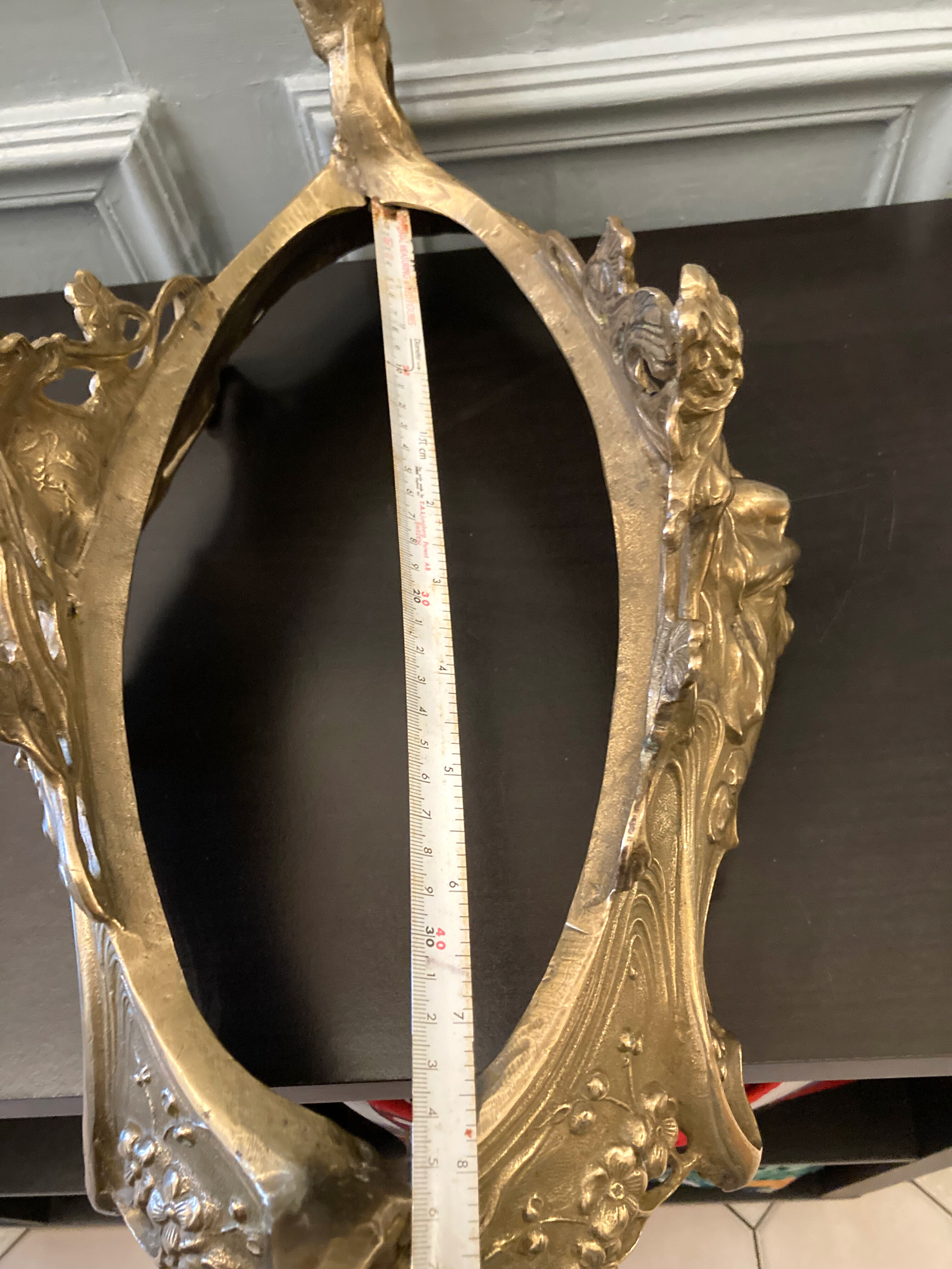 Large planter in gilded bronze Art nouvelles
