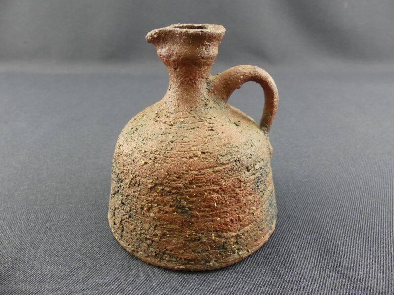 Gerhard Liebenthron, petit pichet ou vase en poterie brutaliste
