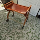 Scandinavian rolling trolley