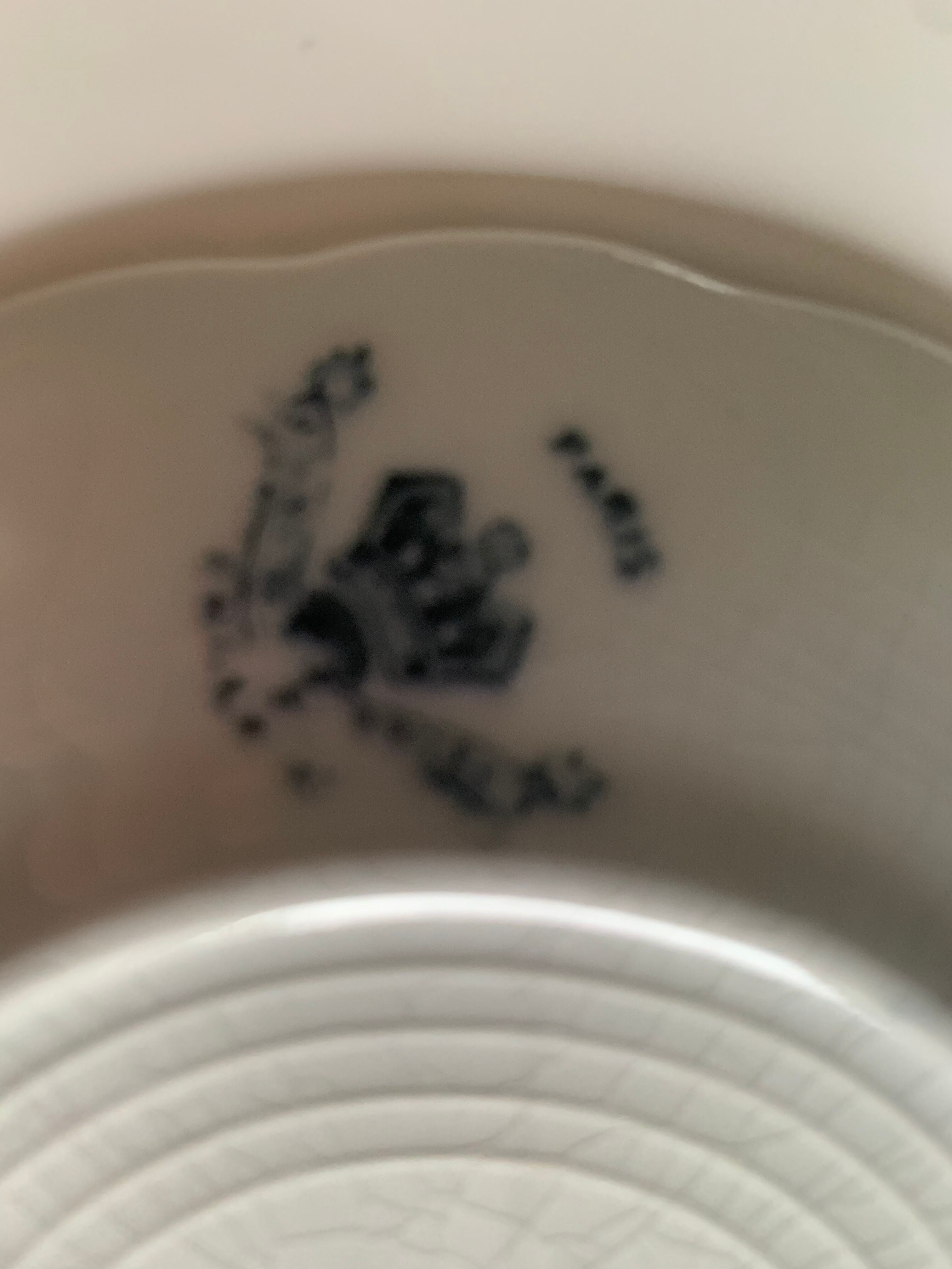 Together two small plates in English porcelain Johnson Bros