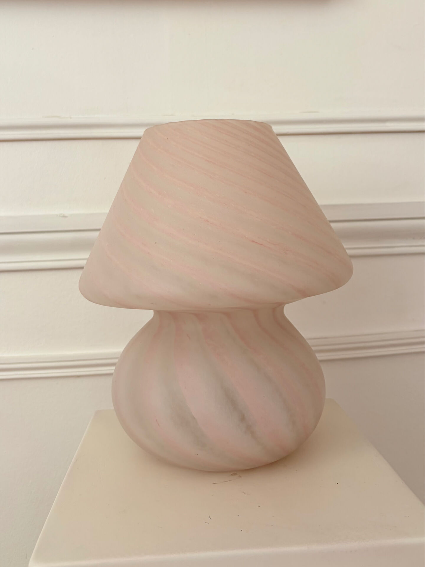 Mushroom lamp in Murano glass from the 1970s