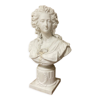 Buste en biscuit de Marie Louise de Savoie