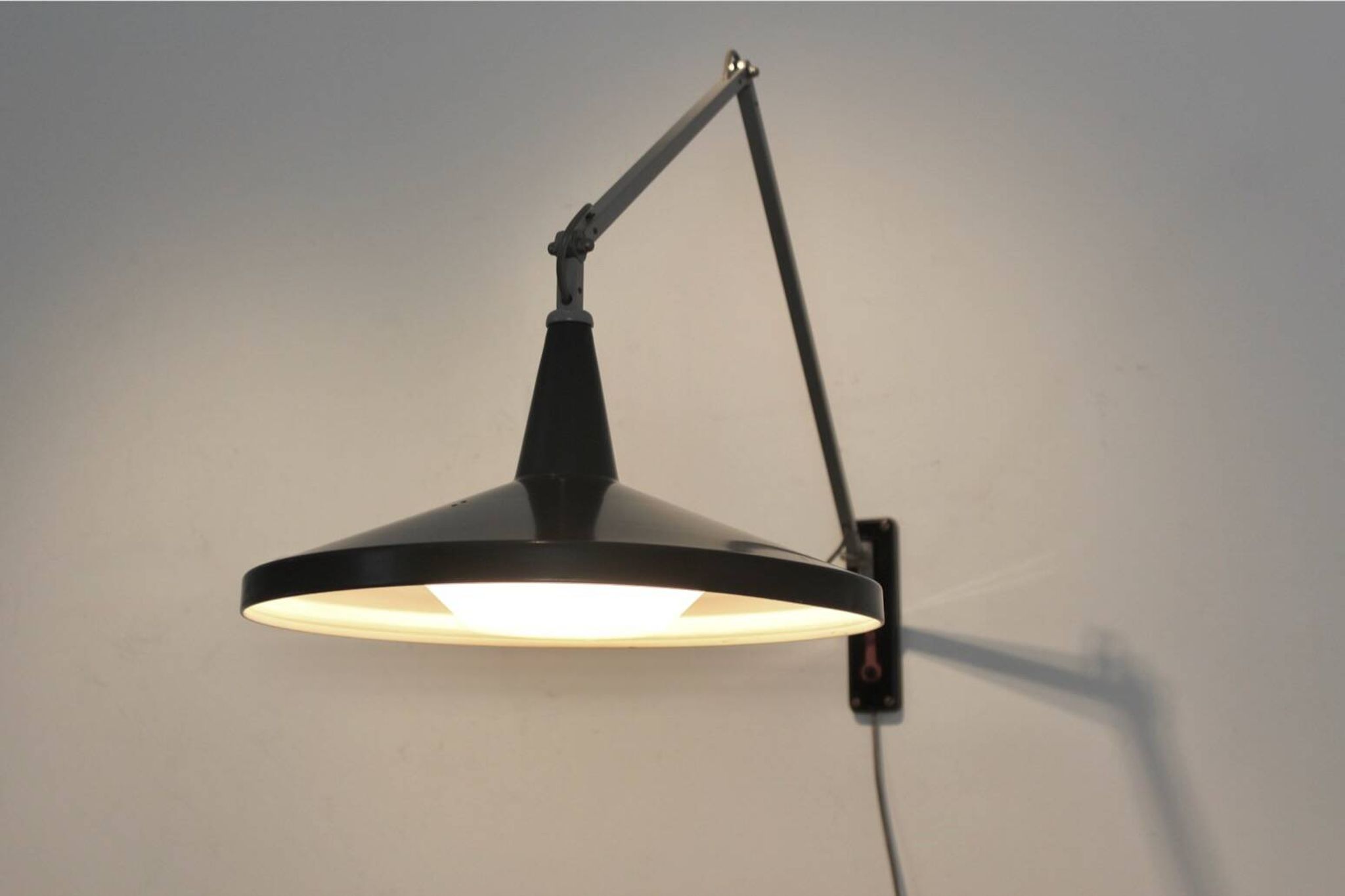 Gispen Panama Wall Lamp No. 4050 by Wim Rietveld & André Cordemeyer – Black